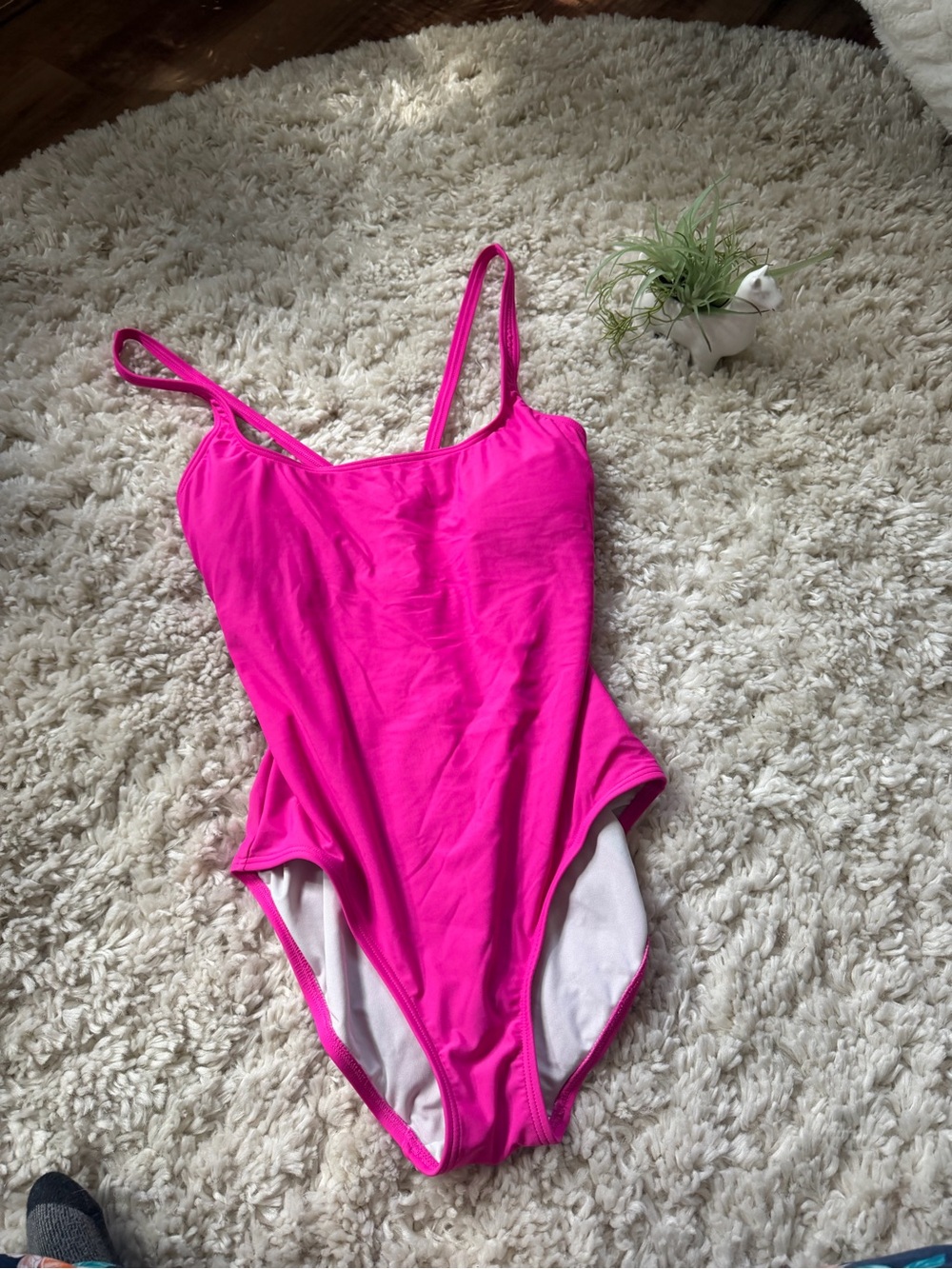 Michael Kors Bright Fuchsia One-Piece tightening tummy tuck Swimsuit